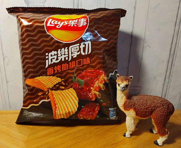 Alpaca loves Grilled Ribs Flavored Potato Chips Taiwan